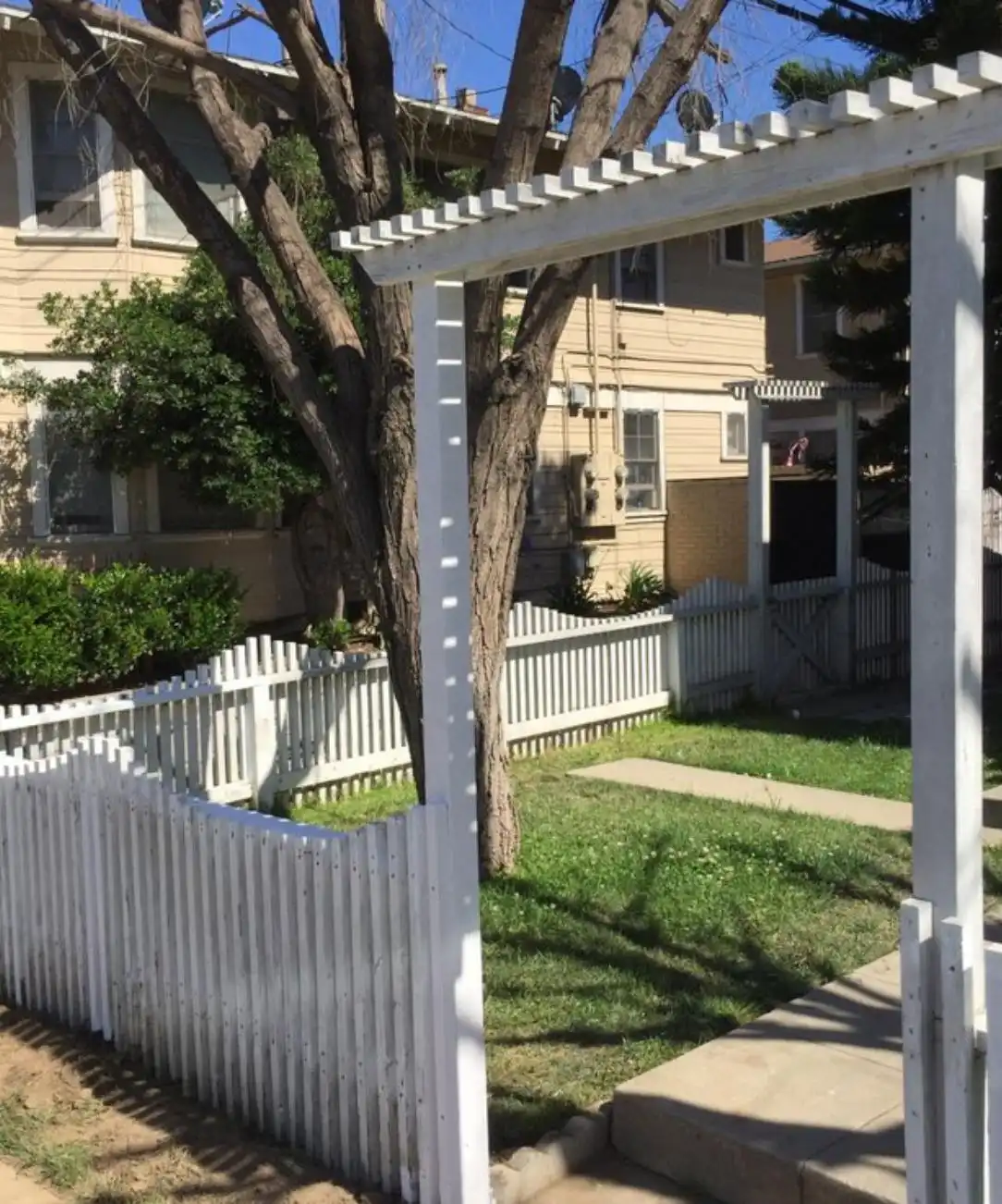gate installation in long beach